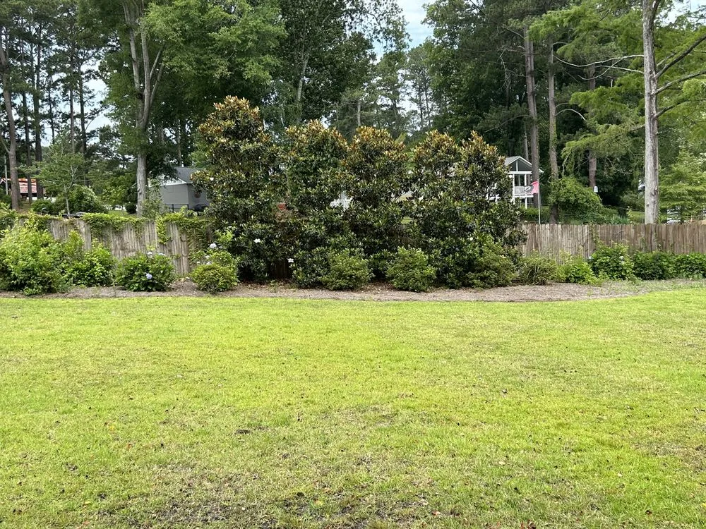 Top-rated residential landscaping in Fitzgerald, GA by Code Red Landscaping