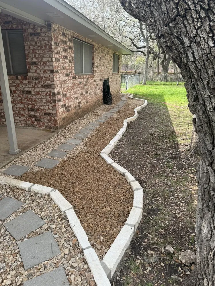 Expert garden landscaping in New Berlin, TX by Codeman Landscaping
