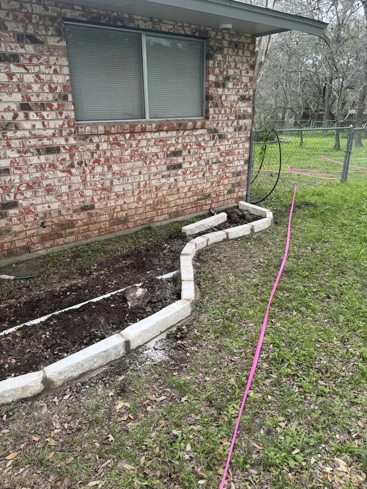 Top-rated landscaping services in New Berlin, TX by Codeman Landscaping