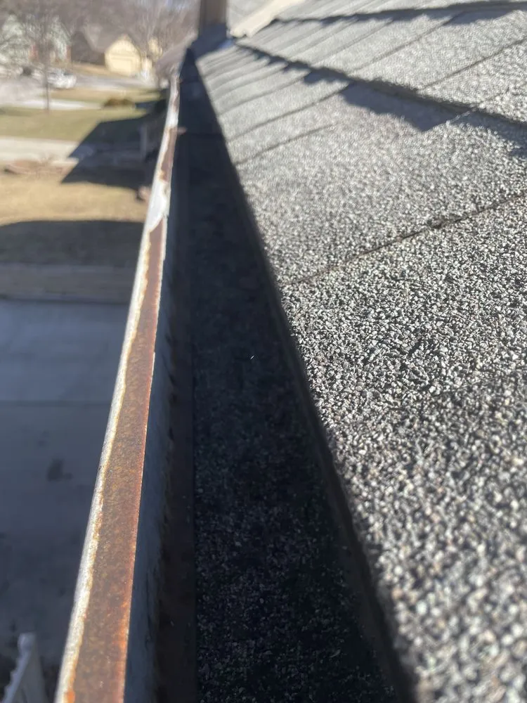 Professional outdoor landscaping in Lee's Summit, MO - Cody Hastings