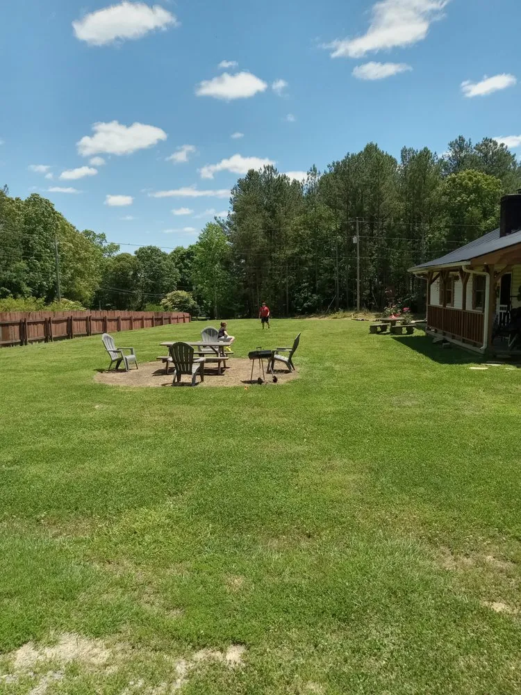 Reliable yard cleanup service experts serving Hoschton, GA - Cody Lawn Care