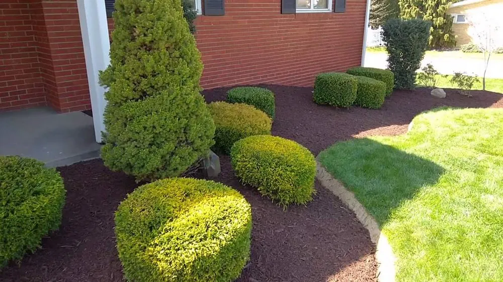 Top-rated garden landscaping for year-round maintenance in Greensburg, PA by Cody’s Lawn & Landscape