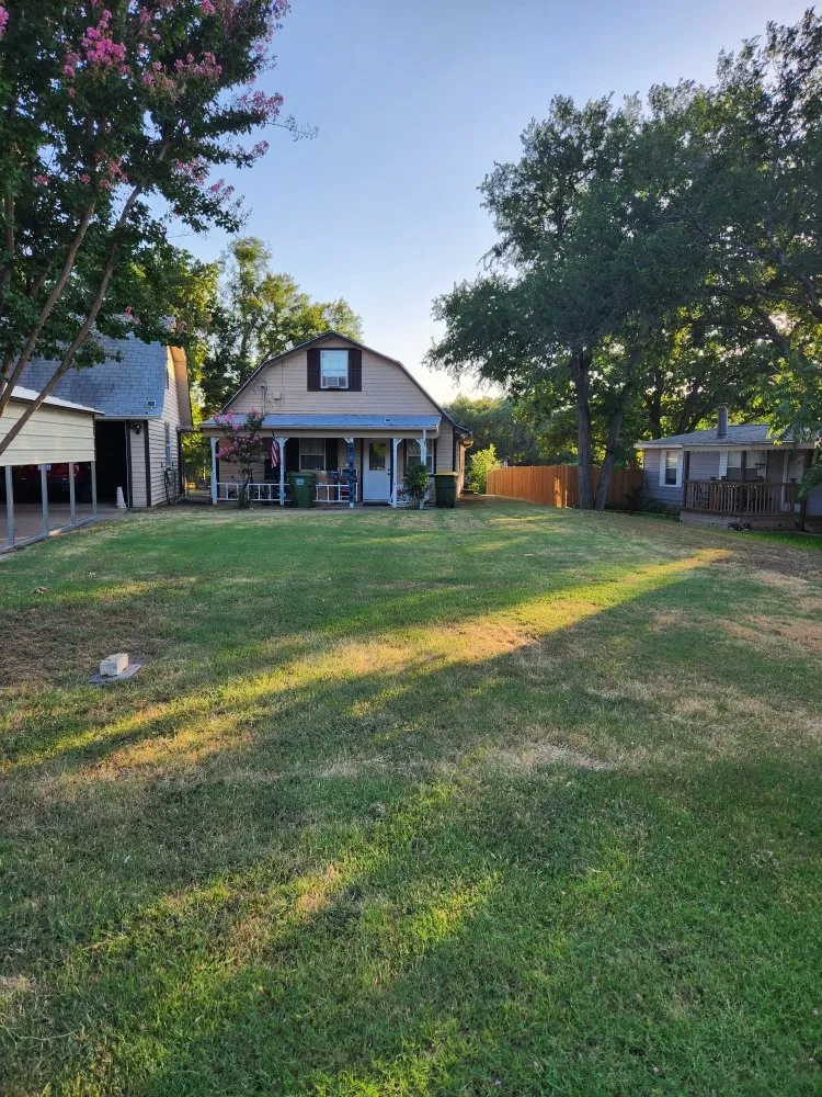 Affordable lawn care service in Granbury, TX by Cody’s Lawncare