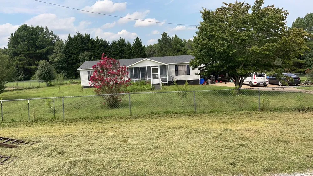 Top-rated yard maintenance near you in Lawndale, NC by Coffey’s Lawncare & Tree Service