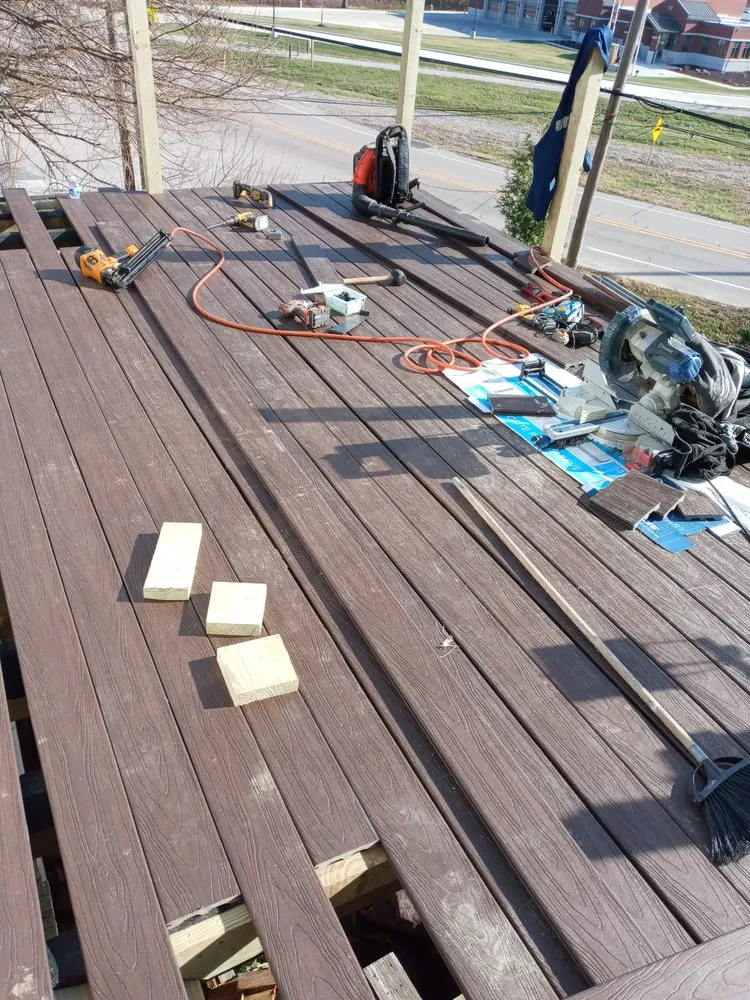 Expert yard maintenance for residential properties in Granite City, IL by Coffmans Construction