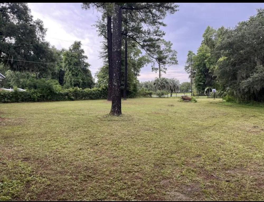 Reliable yard maintenance near you across Ocala, FL - Colby Lawn Services