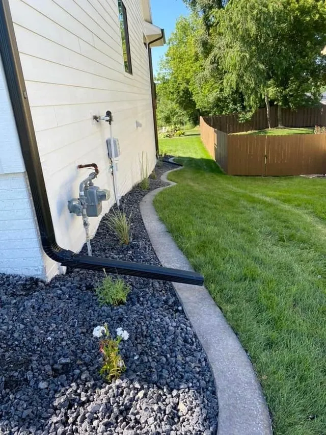 Local residential landscaping in Johnston, IA by Colby's Lawn & Landscape