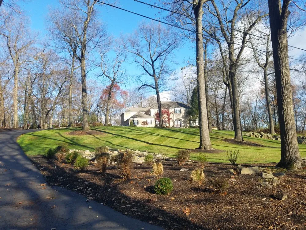 Custom lawn care service experts serving Glen Gardner, NJ - Cold Spring Lawn & Landscape
