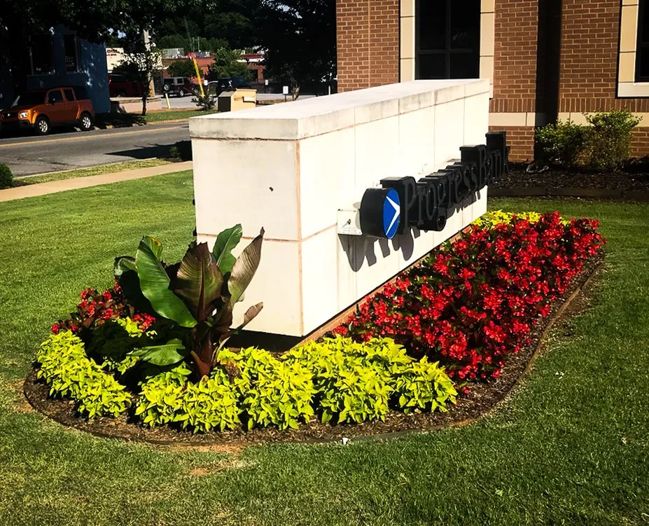 Professional lawn care service in Muscle Shoals, AL - Coldwater Landscapes