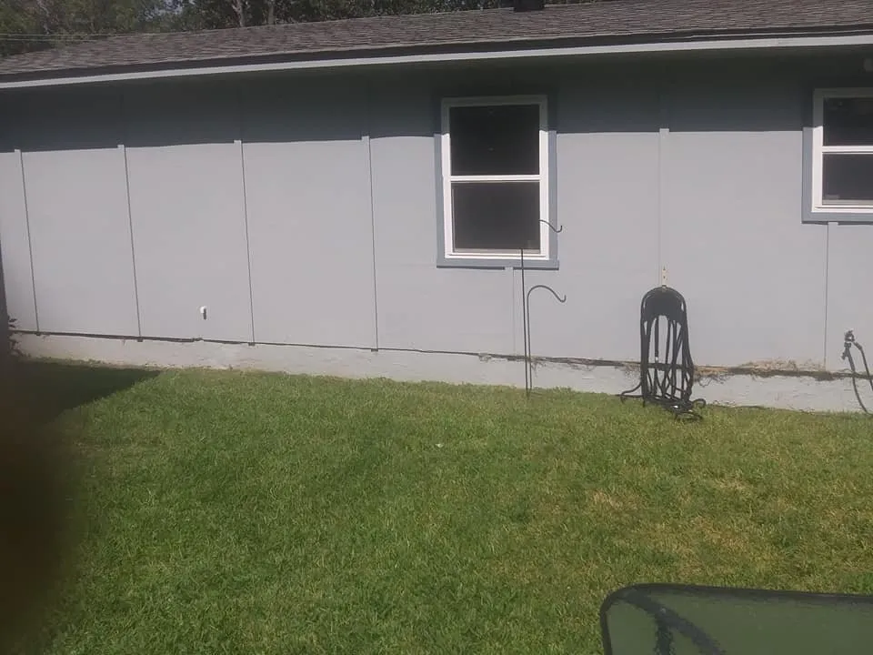 Professional garden landscaping in Little Rock, AR by Cole and Sons Cleaning