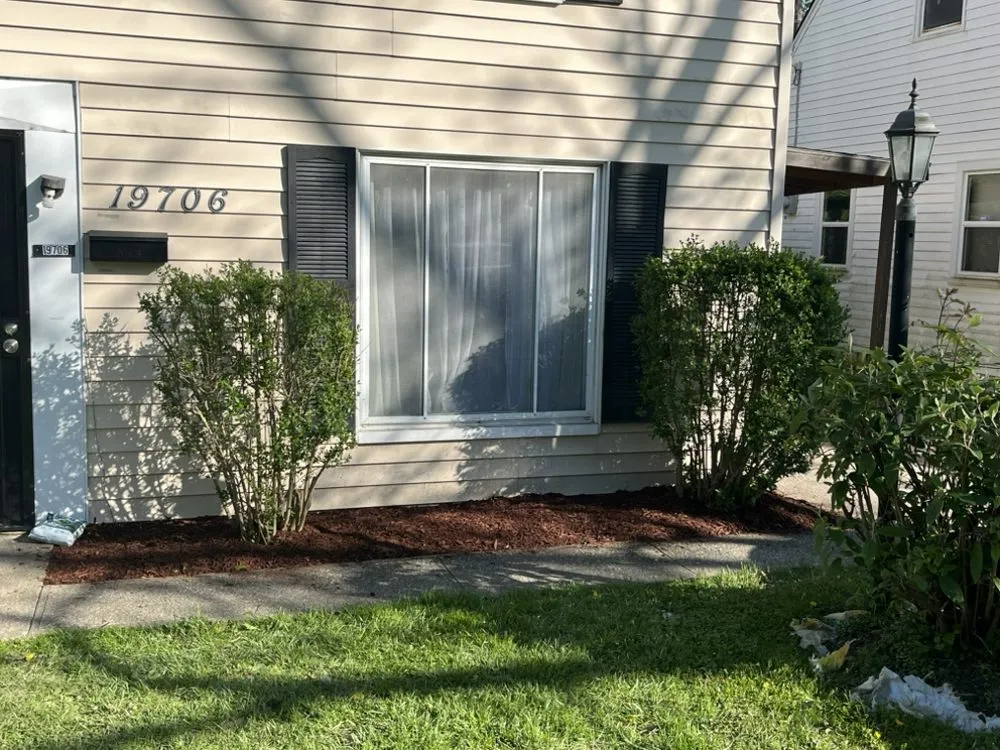 Custom garden landscaping in Highland Hills, OH by Coleman Lawn Care Services