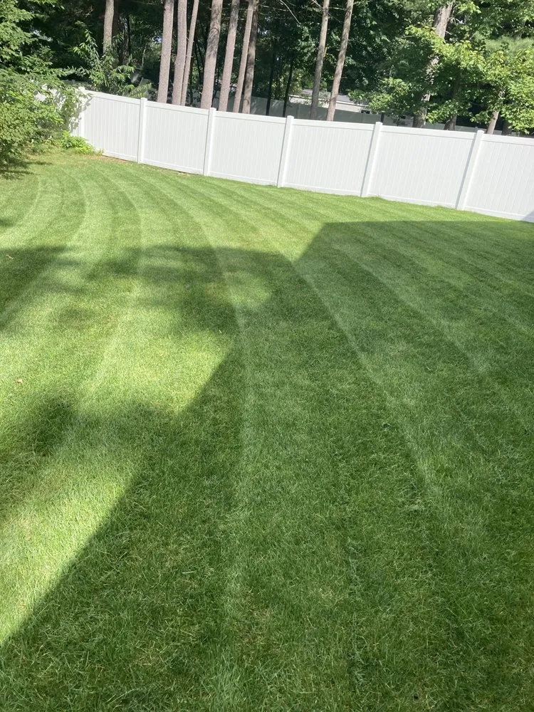 Professional yard maintenance in Ballston spa, NY - Colemans Mow & Snow