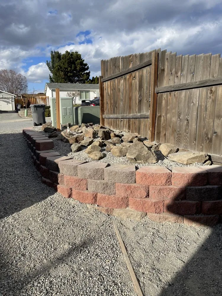 Trusted yard cleanup service in Rock Island, WA by Colima’s landscaping