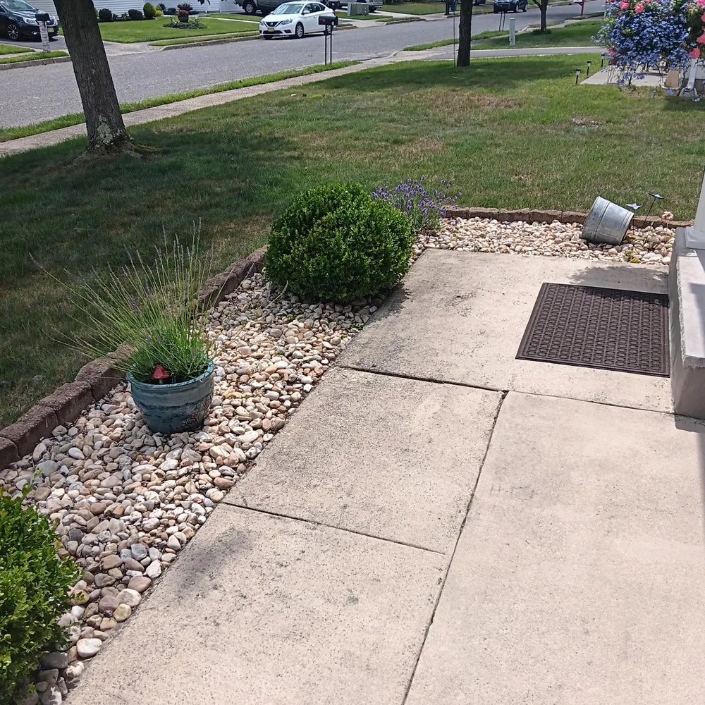 Professional yard maintenance for year-round maintenance in Browns Mills, NJ by Colin Griffin Landscaping