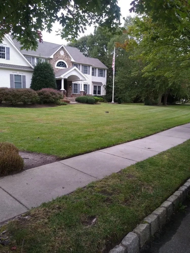 Professional yard maintenance in Pleasantville, NJ by Colin Landscaping