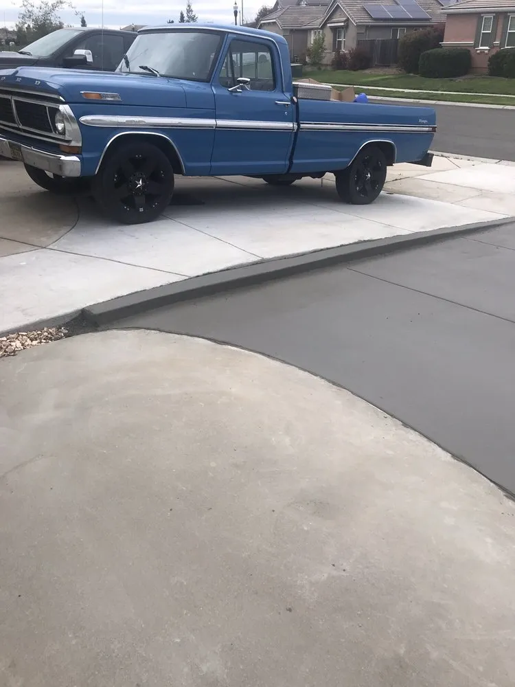 Custom lawn mowing service in Marysville, CA by Colin's landscaping