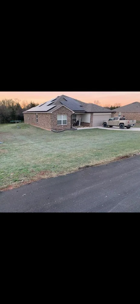 Top-rated landscaping services in Shawnee, OK by College Cuts & Landscaping