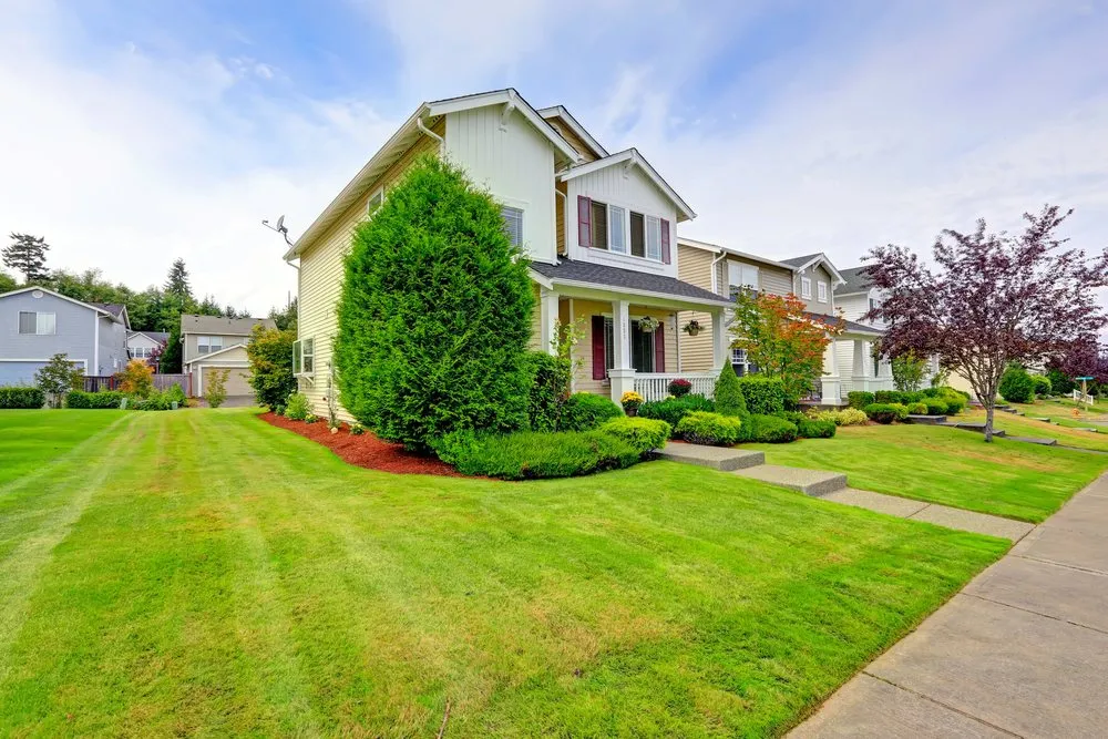 Trusted yard maintenance near you across Collegeville, PA - Collegeville Turf And Lawn Care