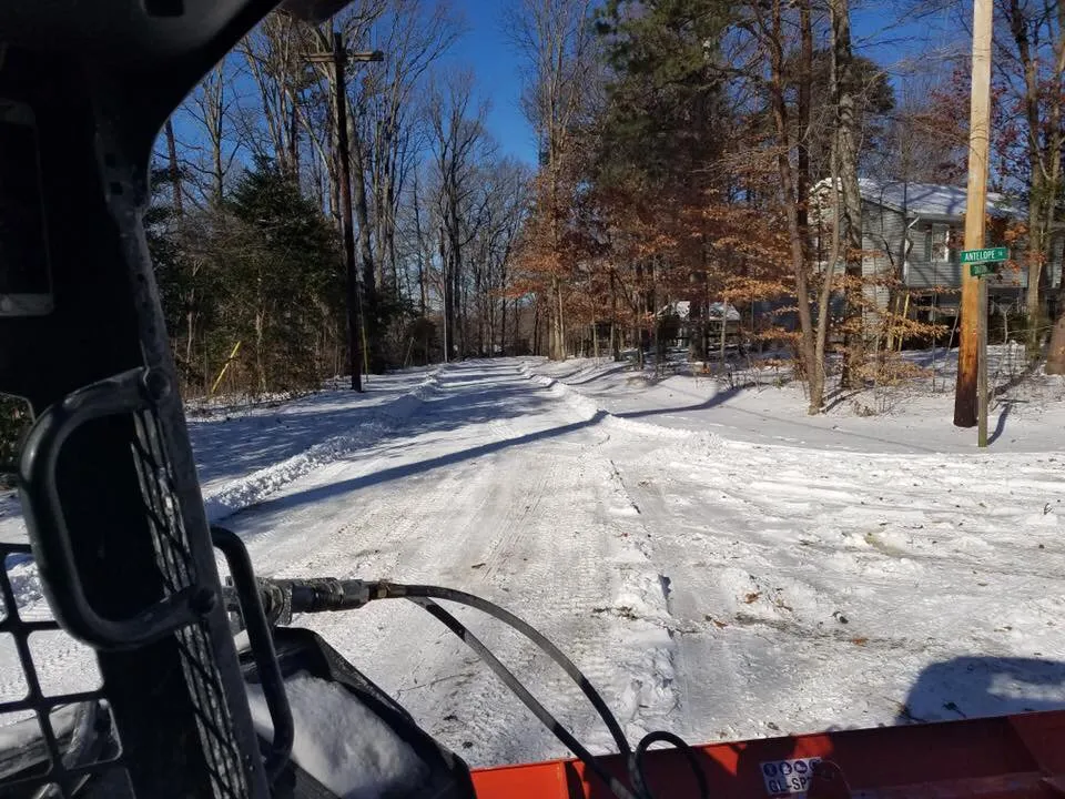 Top-rated yard cleanup service in Scotland, MD by Collentro Landscaping