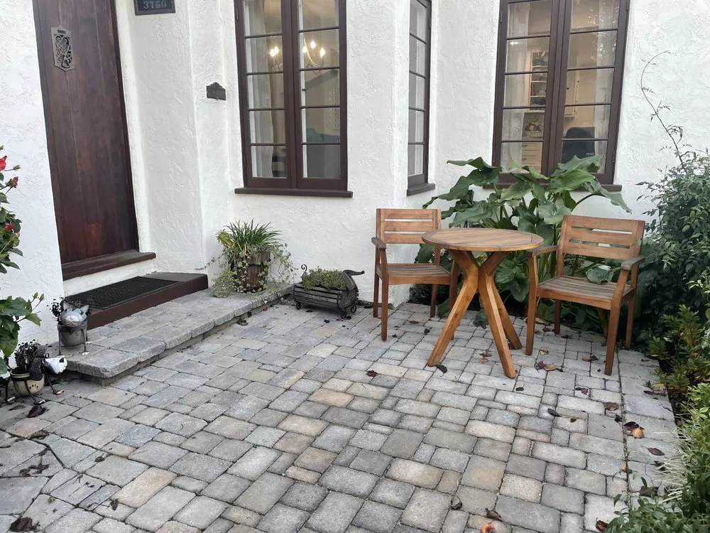 Professional outdoor landscaping experts serving San Diego, CA - Collier Landscaping & Irrigation