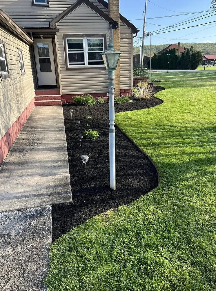 Reliable outdoor landscaping in Philadelphia, PA - Collingdale Lawn Care