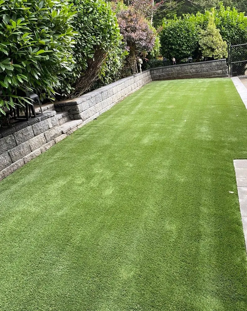 Professional landscaping services in Philadelphia, PA by Collingdale Lawn Care
