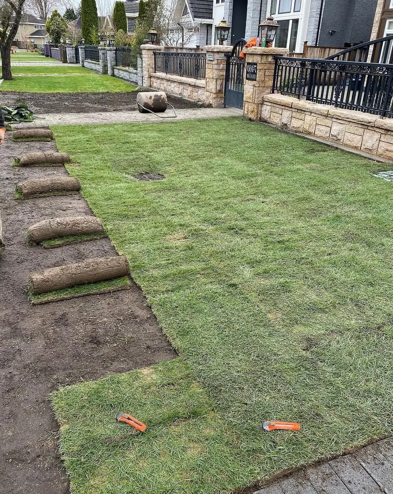 Custom landscape design in Philadelphia, PA - Collingdale Lawn Care