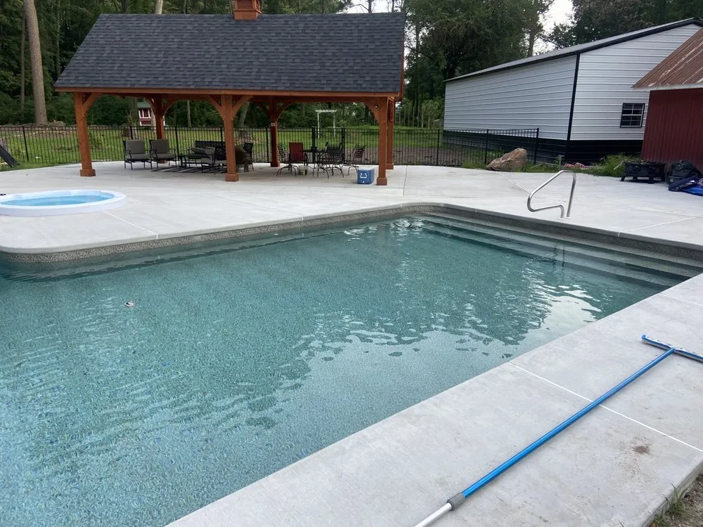 Custom yard maintenance experts serving Chesapeake, VA - Collins Concrete