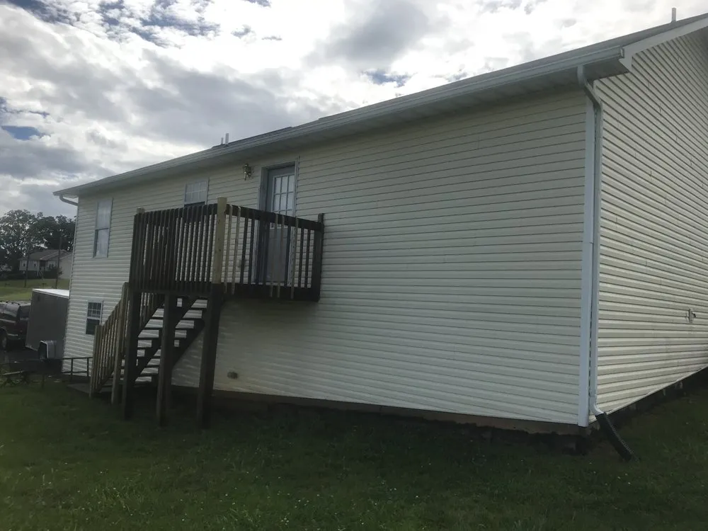 Reliable yard cleanup service in Talbott, TN by Collins Curb Appeal
