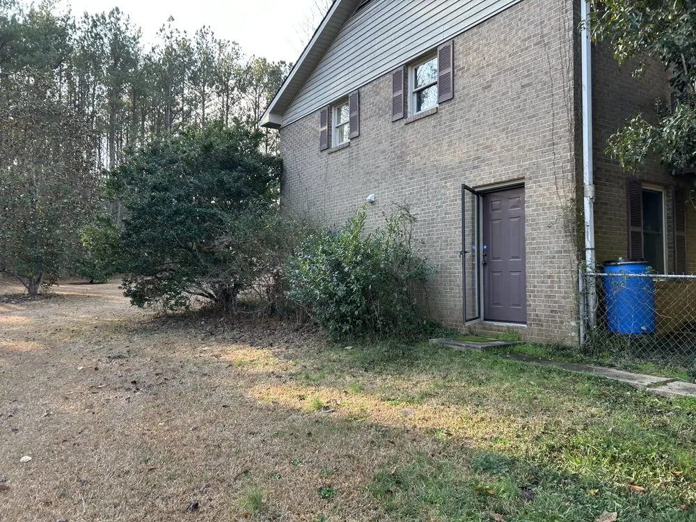 Local residential landscaping experts serving Milledgeville, GA - Collins Lawn Care