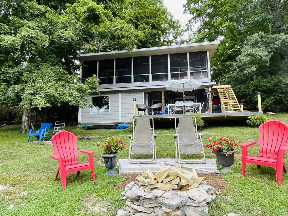 Expert residential landscaping experts serving Harrodsburg, KY - Collins Lawn Services