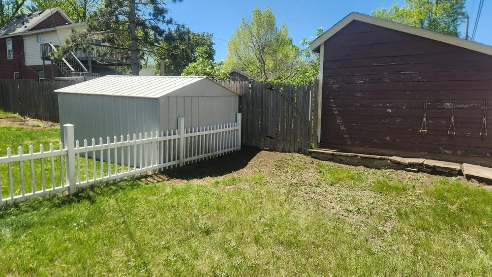 Local residential landscaping experts serving La Crosse, WI - Collins Outdoor Services