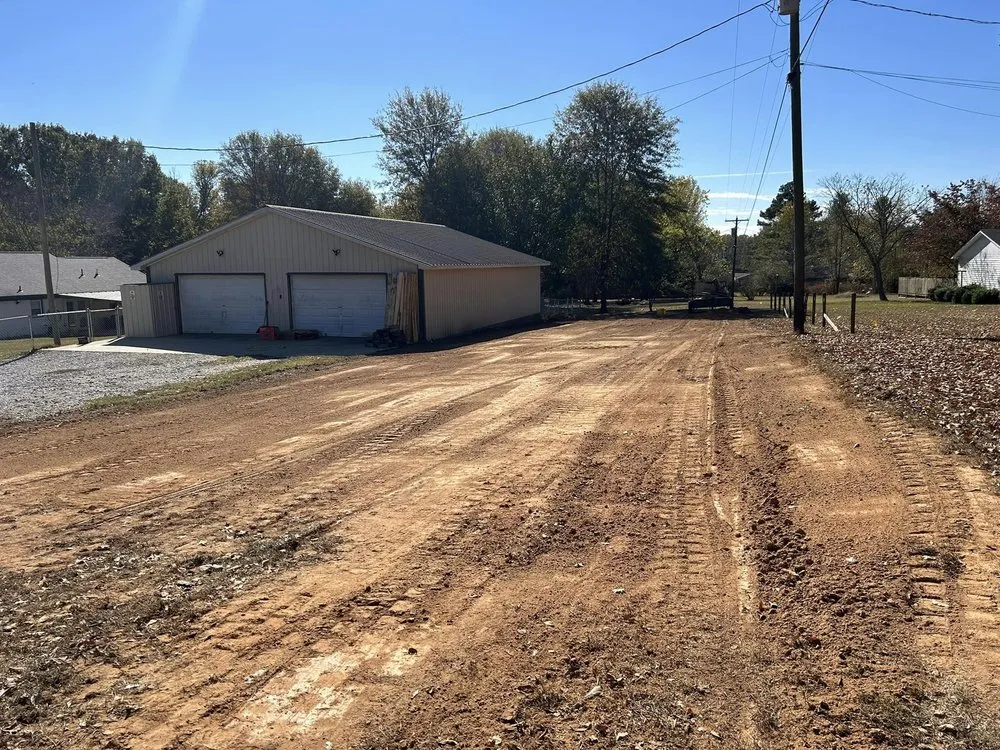 Custom yard cleanup service in Collinwood, TN - Collinwood Excavation