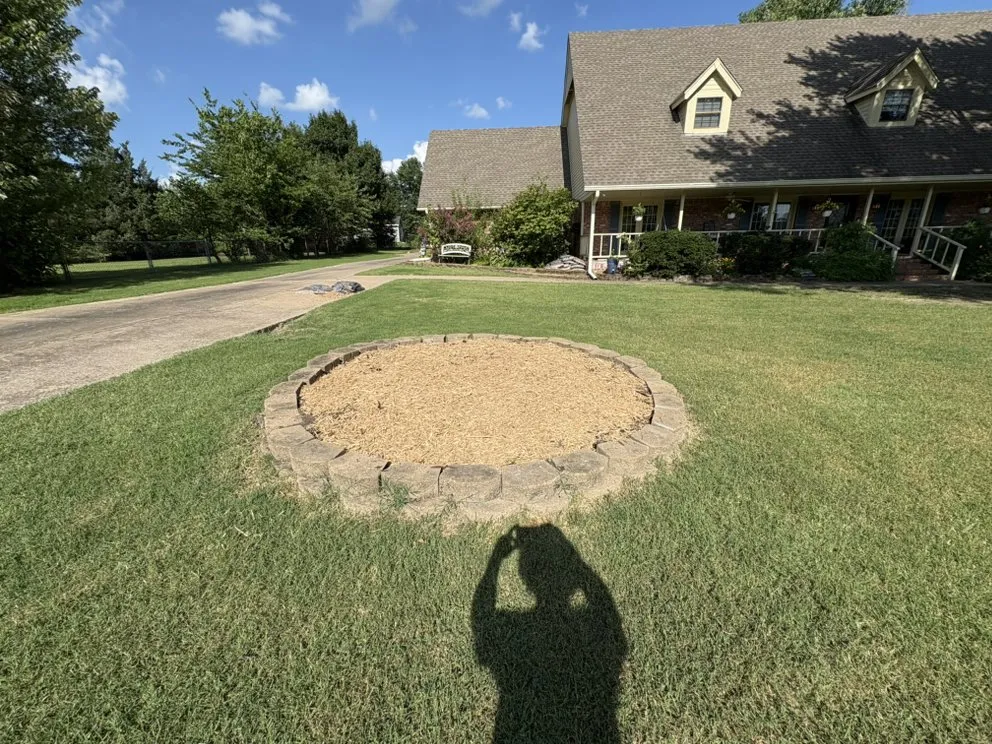 Custom yard maintenance experts serving Bartlesville, OK - Colliver Lawn & Tree Care