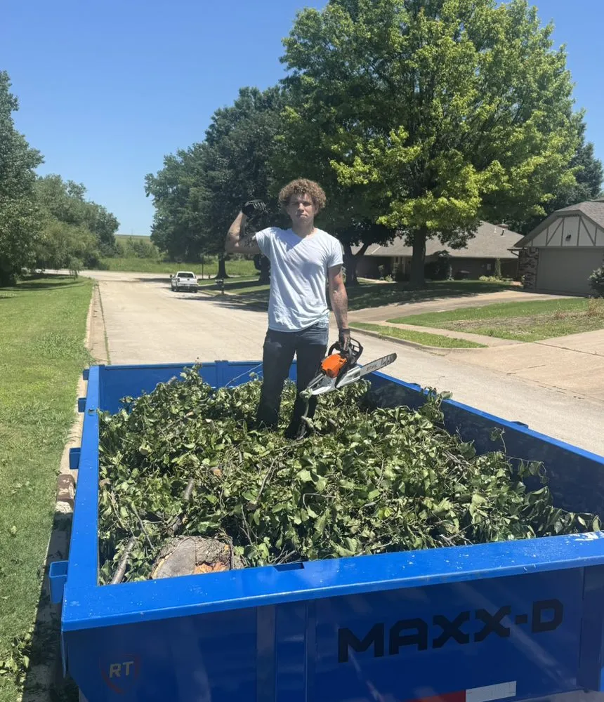 Affordable lawn care service in Bartlesville, OK - Colliver Lawn & Tree Care