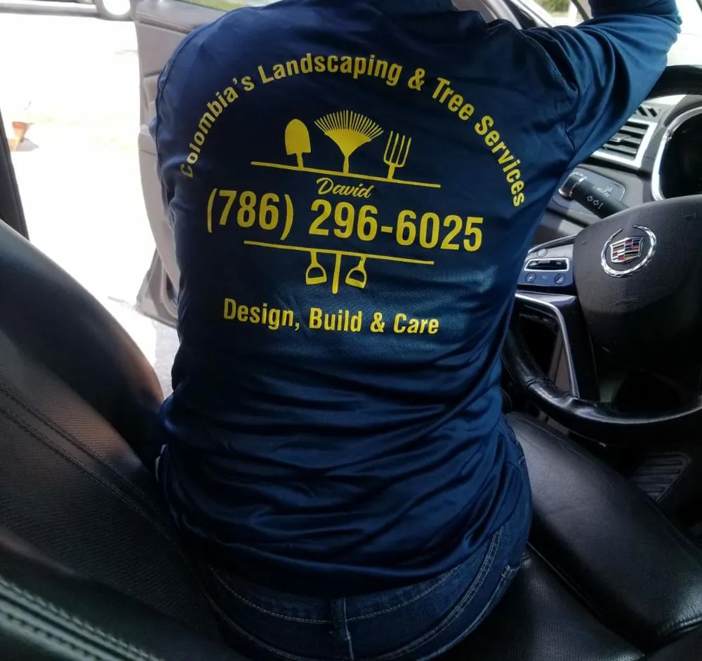 Custom yard cleanup service experts serving Miami, FL - Colombia's Landscaping & Tree Services