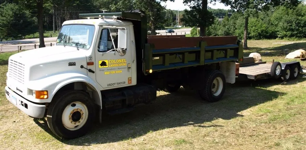 Reliable lawn care service experts serving Oakdale, CT - Colonel Landscaping