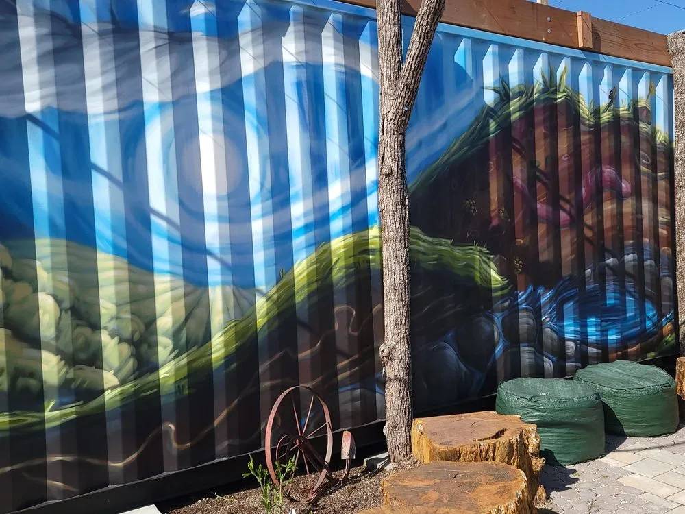 Local landscape design experts serving Blue Springs, MO - Colonial Gardens