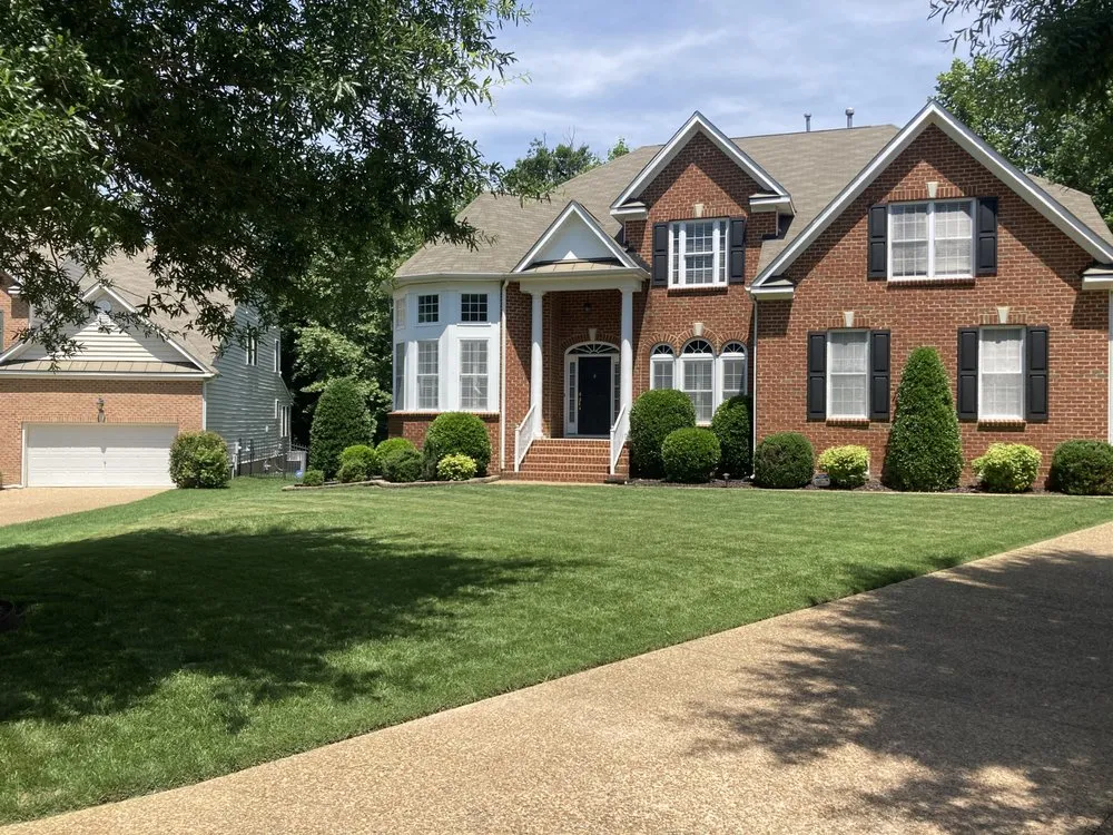 Affordable yard cleanup service for outdoor upgrades across Williamsburg, VA - Colonial Virginia Lawn Care