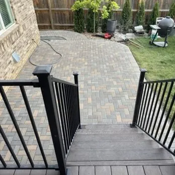 Custom garden landscaping experts serving Cenntenial, CO - Colorado Curbing and Landscape