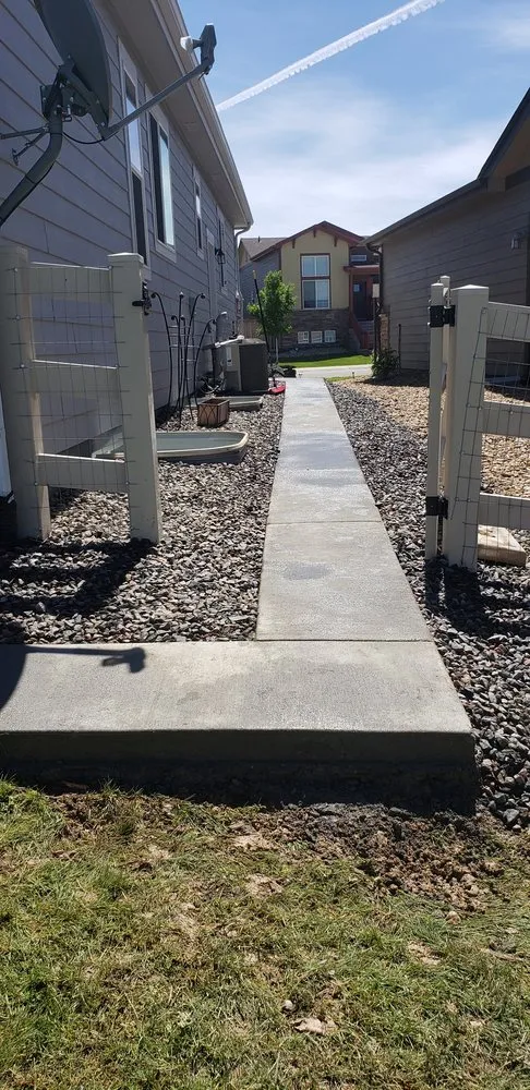 Reliable landscaping services for residential properties across Evans, CO - Colorado Innovative Contracting