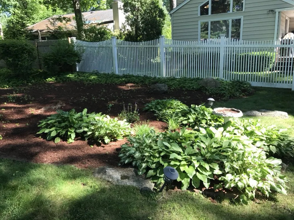 Trusted garden landscaping in Darien, CT by Colorado Landscaper