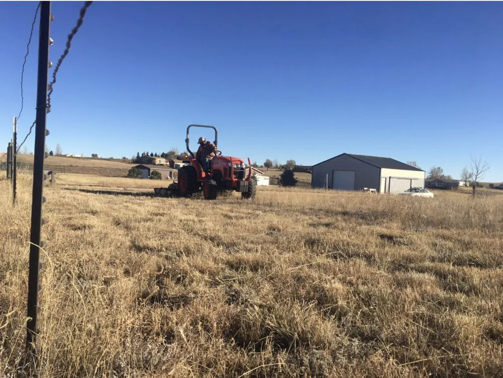 Top-rated lawn care service in Colorado Springs, CO by Colorado Lawn Care & Cleanup