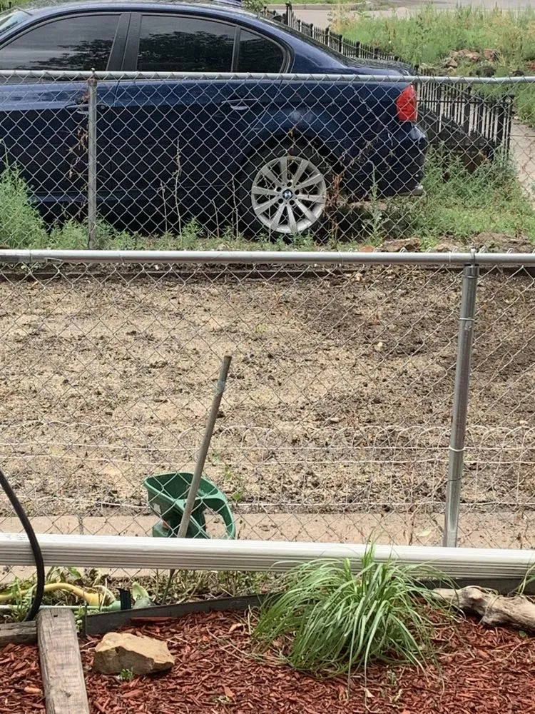 Expert yard cleanup service for beautiful yards across Colorado Springs, CO - Colorado Lawn Girl