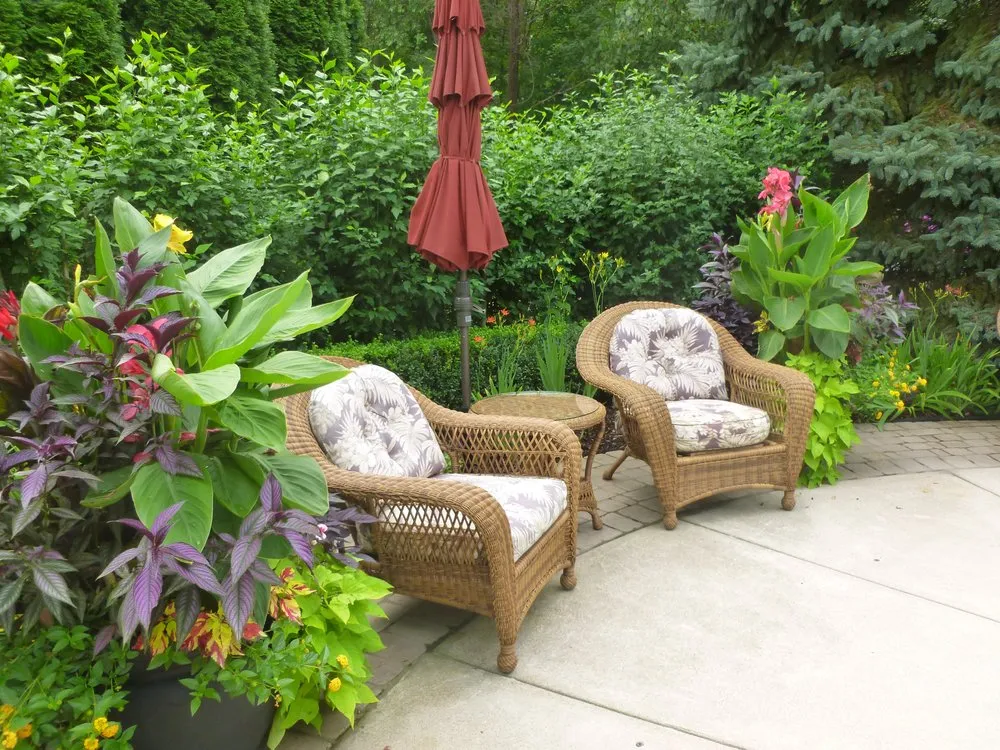 Top-rated yard maintenance for beautiful yards across Ortonville, MI - Colorscape Landscaping