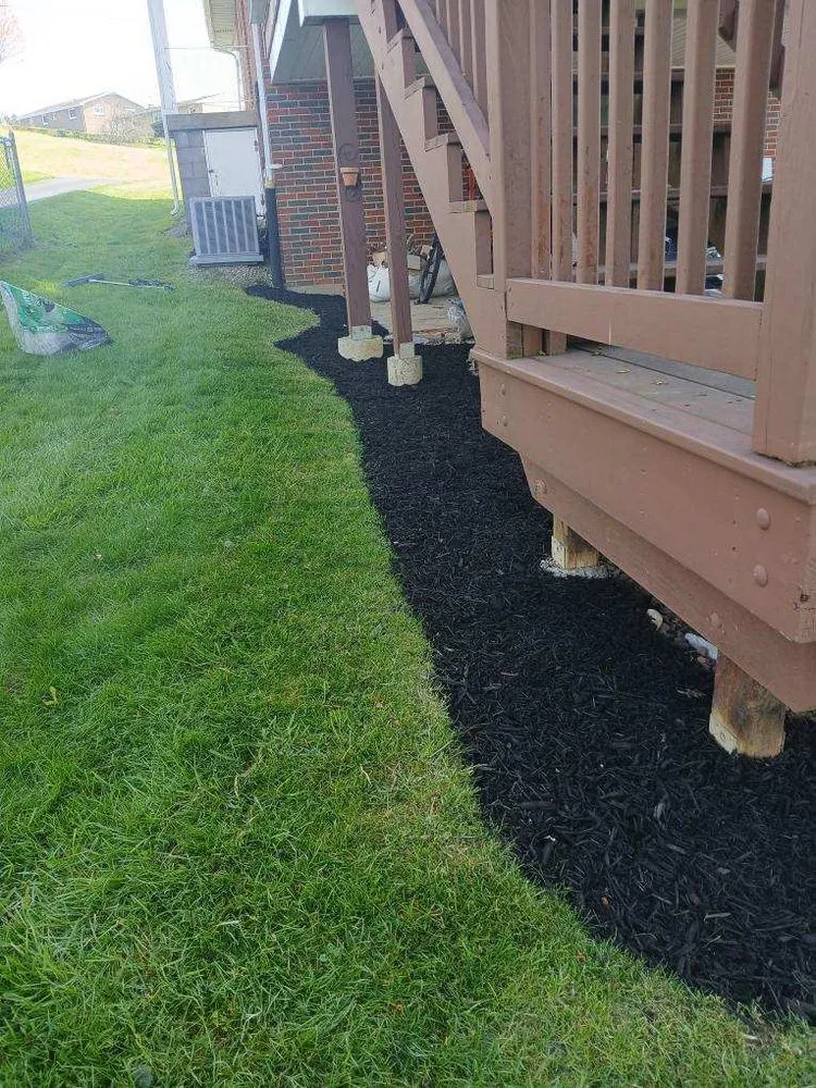 Expert lawn mowing service in Canonsburg, PA by Colosimo Outdoor Services