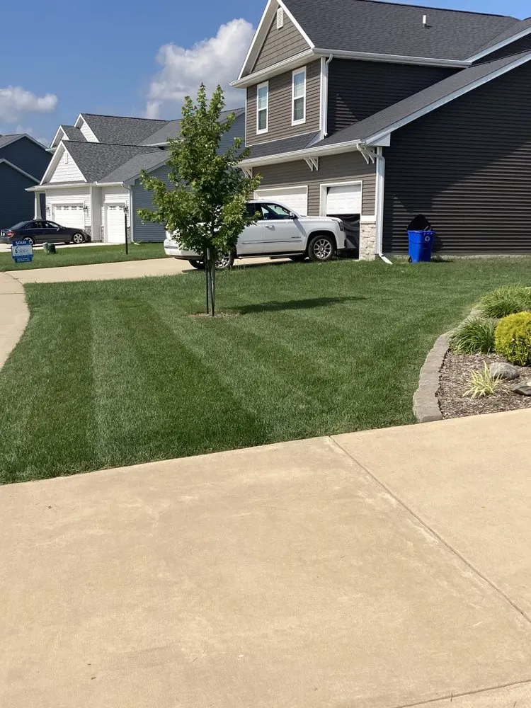 Top-rated outdoor landscaping in Mahomet, IL by Colton's Lawn Care