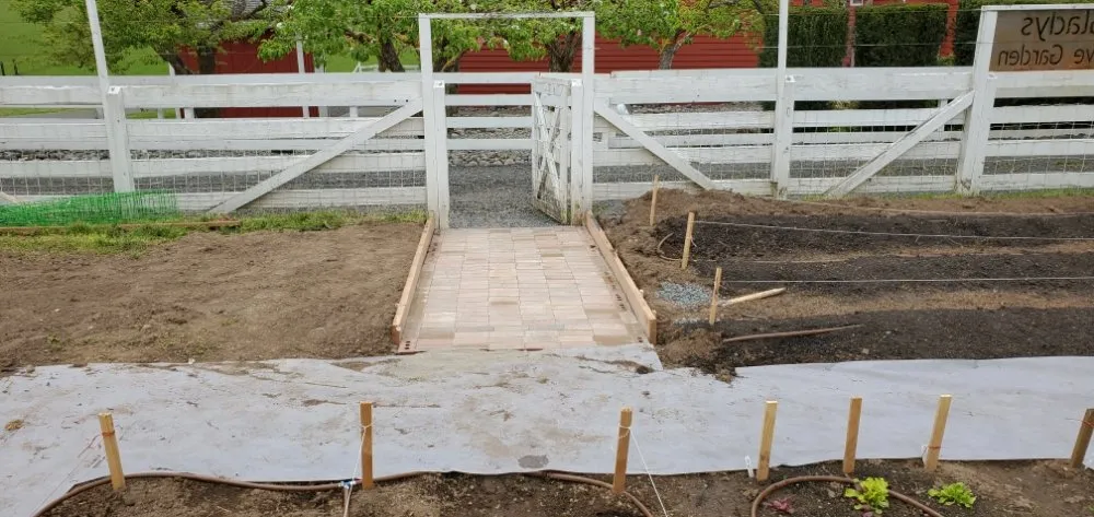 Local residential landscaping experts serving Tumwater, WA - Coluccio's Landscape And Design