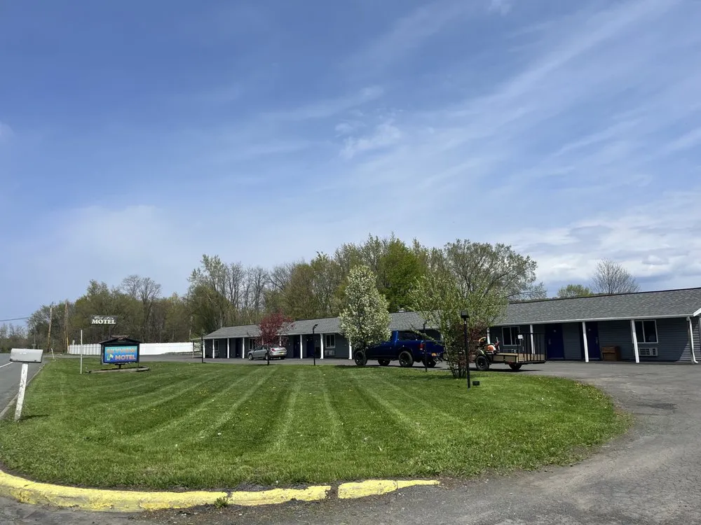 Custom landscape installation in Stuyvesant, NY - Columbia Landscaping