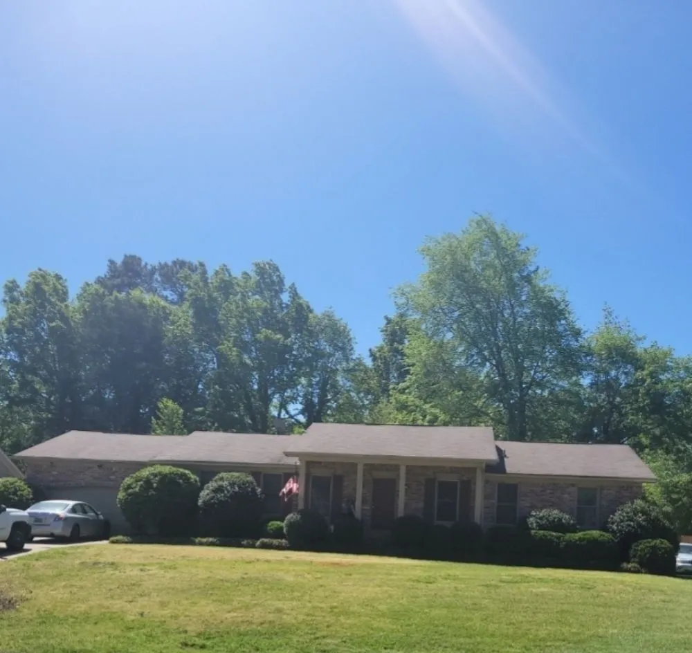 Top-rated lawn mowing service near you in Cayce, SC by columbia lawn pro